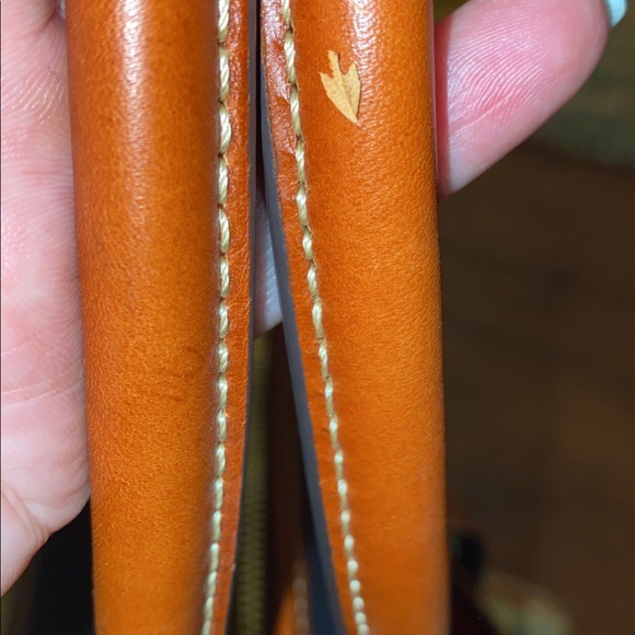 MWOT:DOONEY & BURKE NAVY BLUE PURSE - Picture 7 of 9